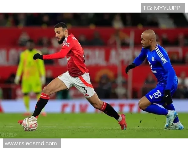 英超激战马竞险胜热刺红牌事件引发全场热议与战术解析